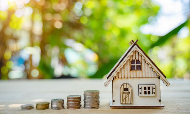 Costs Homeowners Face When Selling a House